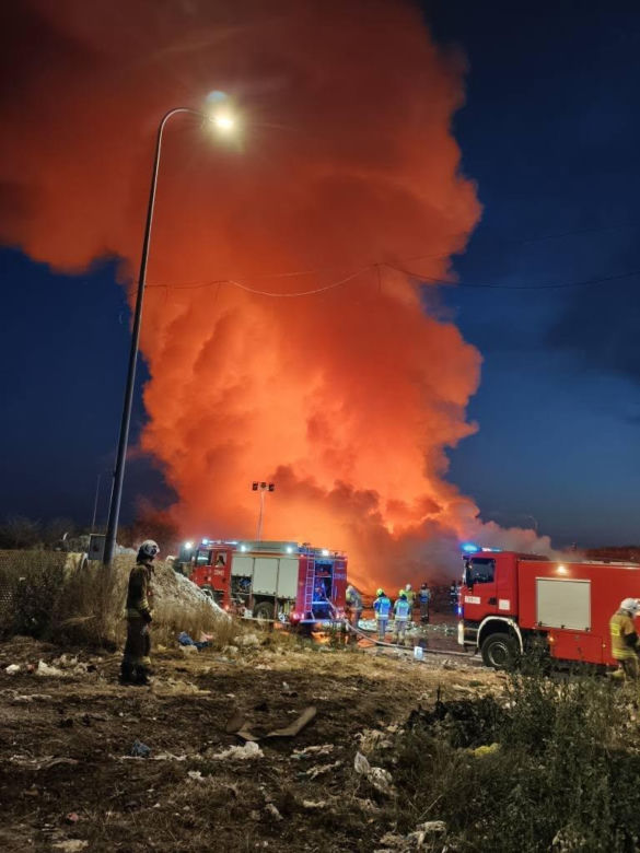 Strażacy z OSP Wronów zbierają na nowszy wóz bojowy. Poprzedni stracili podczas akcji