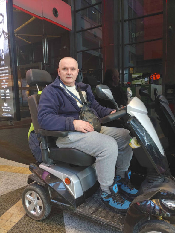 Igor przez wojnę stracił wszystko. „Sprzedam motor, by mieć na jedzenie”