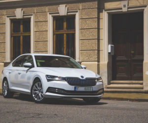 Skoda Superb lifting 2020