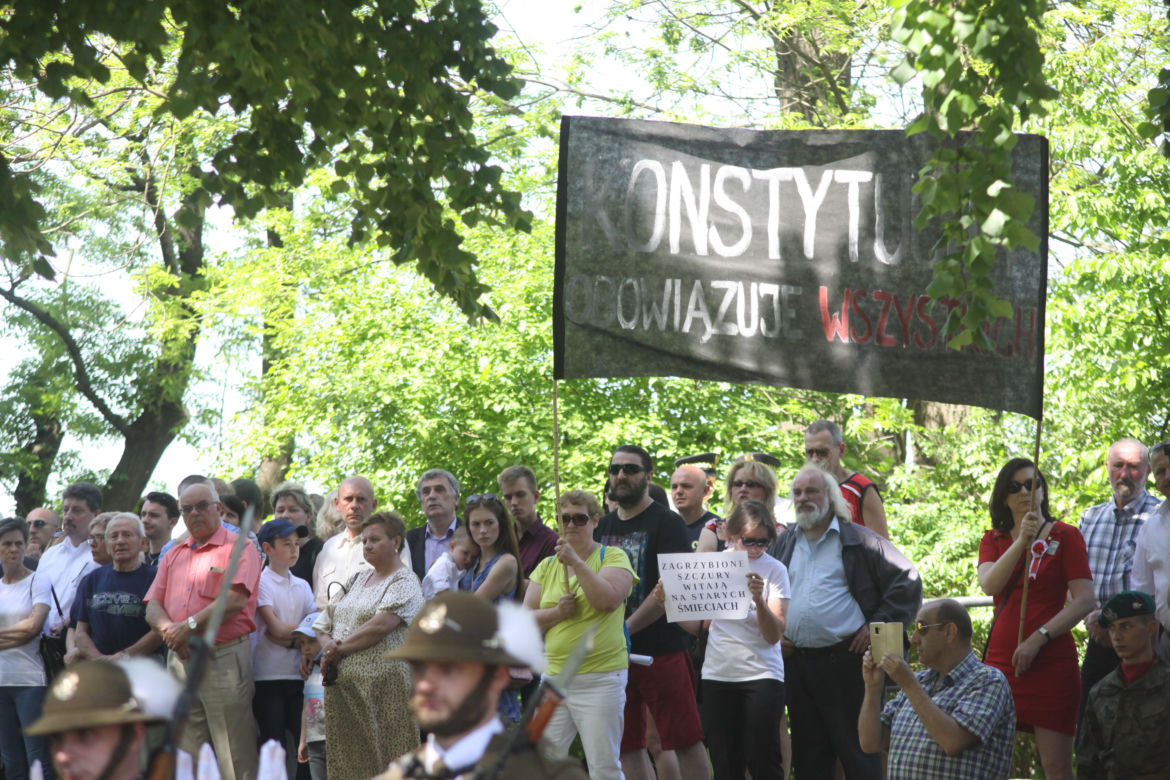 Protest przeciwko Markowi Kuchcińskiemu w Przemyślu