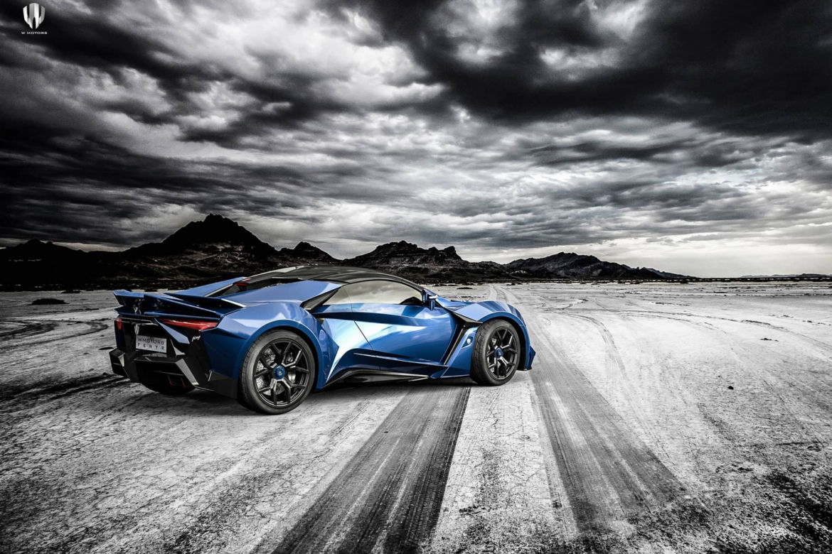 W Motors Fenyr SuperSport