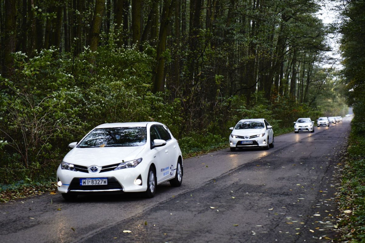 Toyota Auris Hybrid PZU