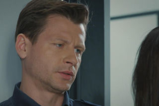 M jak miłość, odcinek 1906: Adamowi nie uda się zerwać z Paulą. Zazdrosna kochanka mu na to nie pozwoli - ZDJĘCIA