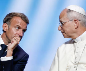 Papież Leon XIV w szpitalu z guzem płuca! Podano ważną datę