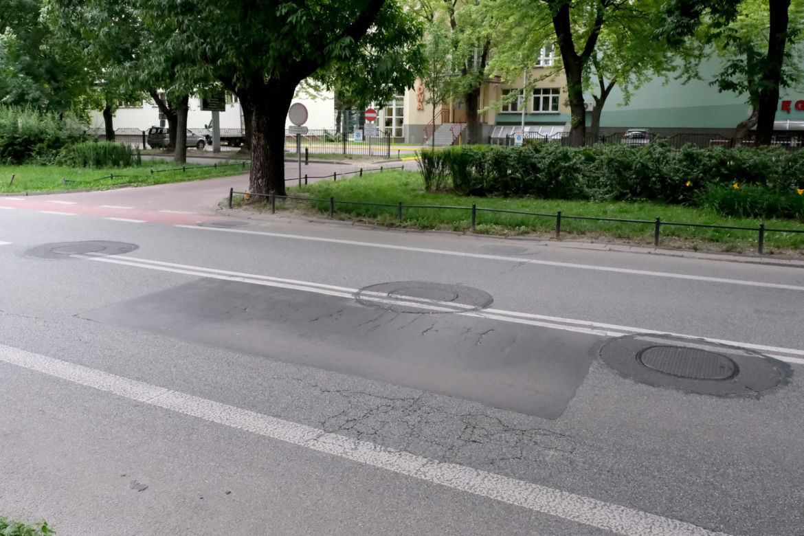 Drogowcy zabierają się za zdewastowaną ulicę
