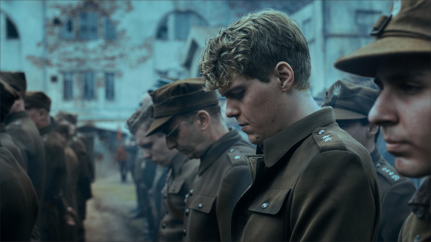 W roli głównej Jakub Gierszał, w obsadzie m.in. Aidan Gillen, Paul Freeman, Julia Pietrucha, Wojciech Mecwaldowski, Anna Próchniak, Mateusz Kościukiewicz, Antoni Pawlicki oraz Tomasz Kot.