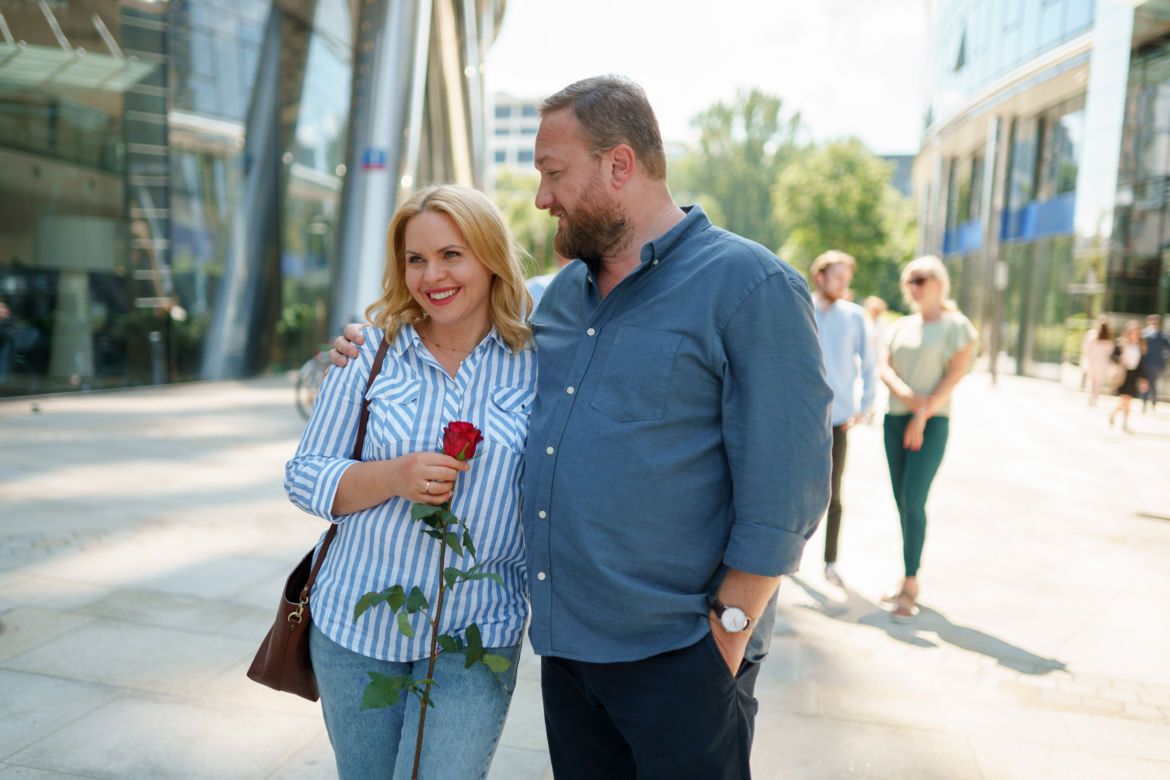 Przyjaciółki 18 odc. 210. Anka (Magdalena Stużyńska), Paweł (Bartek Kasprzykowski)