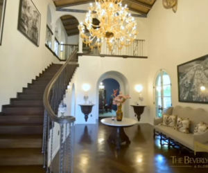 Słynna posiadłość Ozzy'ego Osbourne'a trafiła na sprzedaż! Gwiazdorski luksus za KOLOSALNĄ sumę!