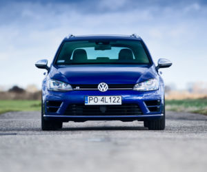 Volkswagen Golf Variant R