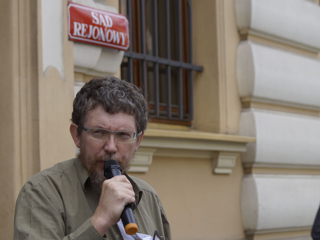 Protest rodziców przeciw alienacji pod sądem w Przemyślu