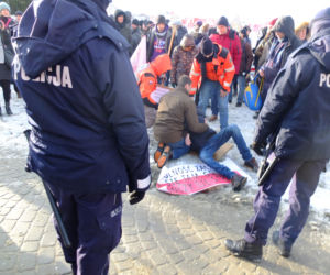 Protest antyszczepionkowców w Lublinie. Początek był przerażający