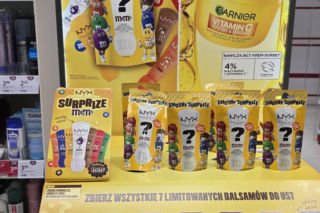 Nowe blind boxy w Rossmannie. Kultowa marka połączyła siły z M&M'sami
