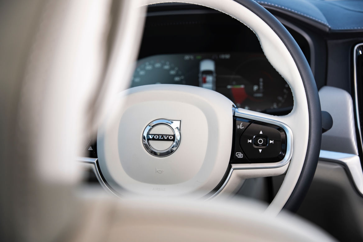 Volvo S90 T8 AWD Plug-in Hybrid Inscription