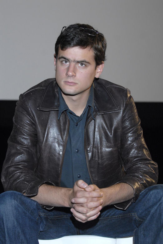 Antoni Pawlicki kiedyś i dziś. Tak przez lata zmieniał się gwiazdor serialu "Czas honoru"
