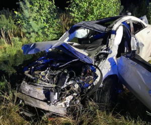 ROZTRZASKANY mercedes pod Poznaniem. Cztery osoby zostały RANNE 