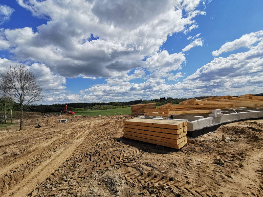 Nowe uzdrowisko na Warmii i Mazurach. Prace przy tężni idą pełną parą