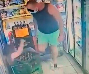 Pobicie ekspedientki