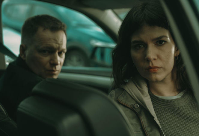 „Glina” wraca po latach! Stuhr i Braciak znów w wydziale zabójstw