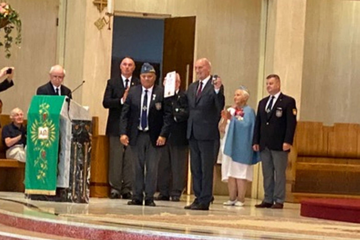 Antoni Macierewicz. Za 32 000 zł opowiadał o Smoleńsku 