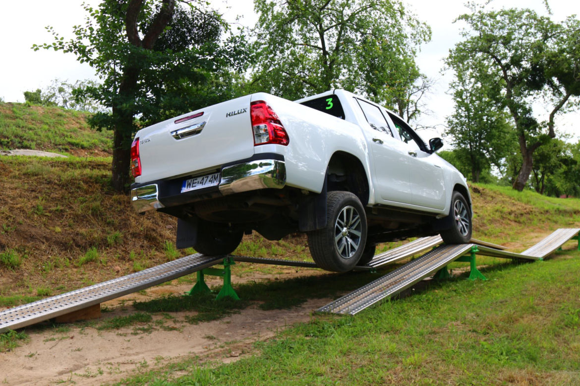 Nowa Toyota Hilux