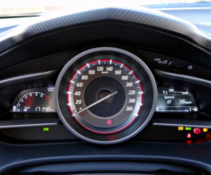 nowa Mazda 3
