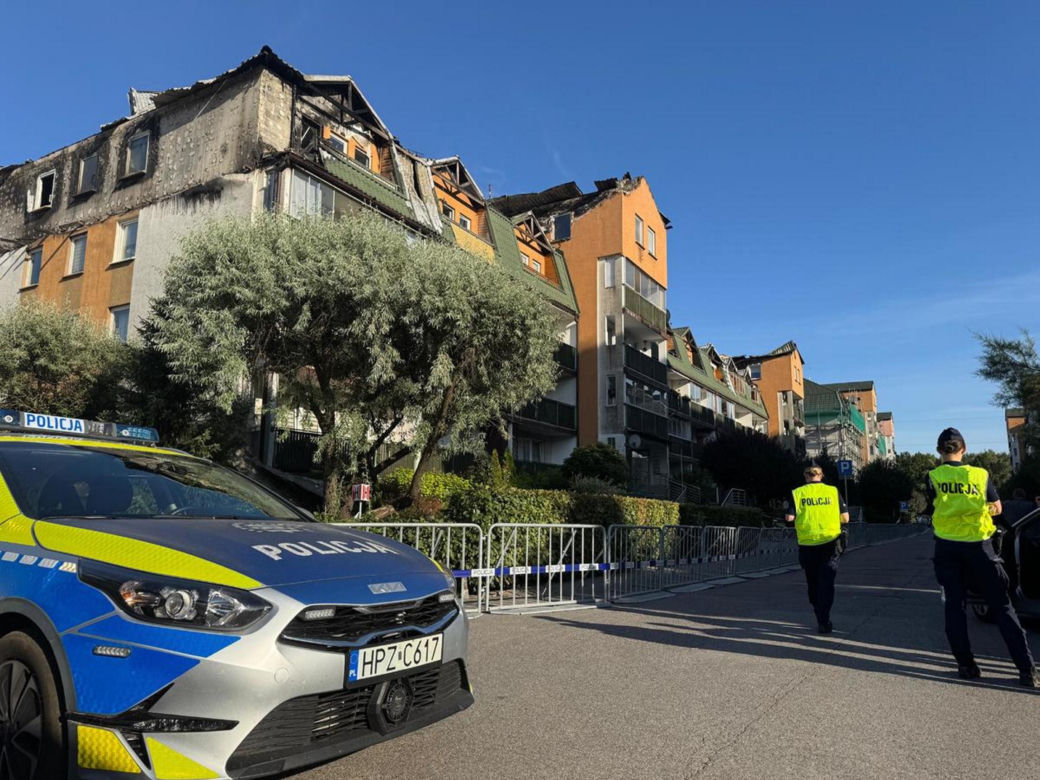 Policjanci pokazali jak wygląda wnętrze spalonego budynku w Ząbkach. Wstrząsające obrazki