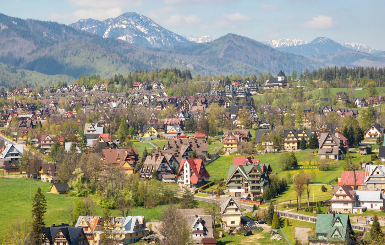 Zakopane – 2025: 31,2 tys. zł/mkw. | 2026: 34,9 tys. zł/mkw.