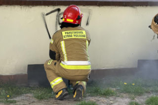 Pożar garażu podziemnego