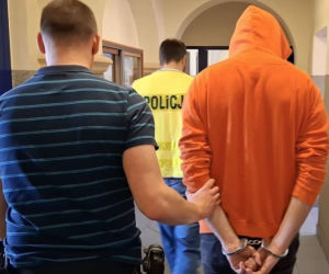 Szaleńczo zakochany 22-latek wpadł po uszy