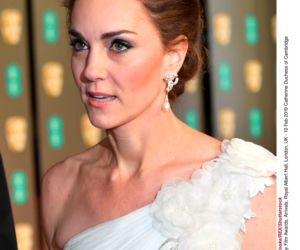 Wojna Meghan i Kate na klejnoty Diany! 