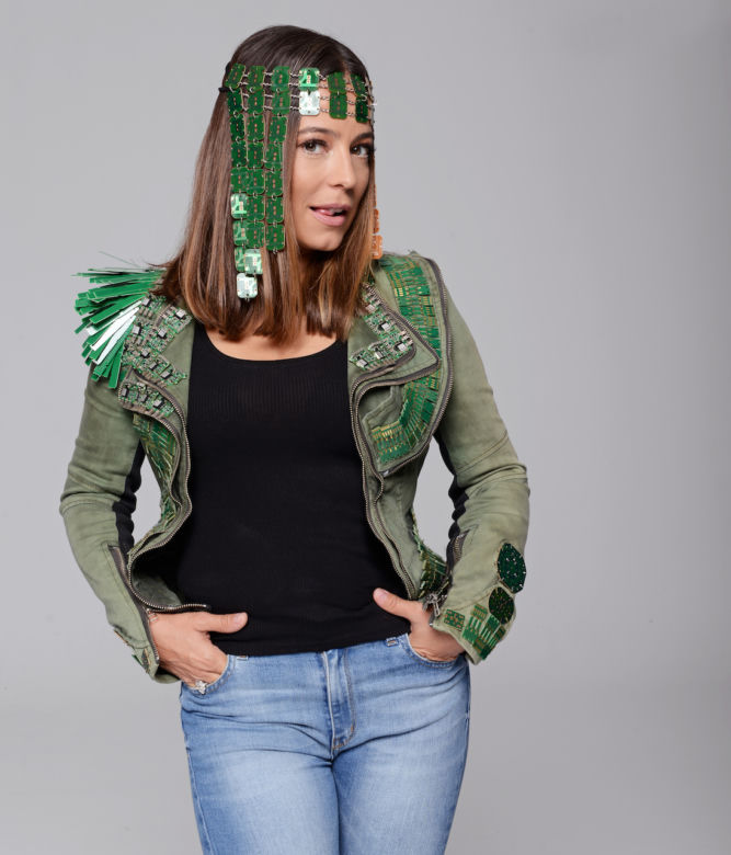 Anna Mucha w kreacjach z elektrośmieci!