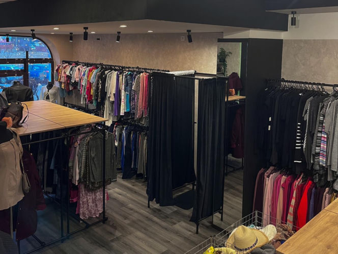 Wiosenne odświeżenie szafy? Stwórz swój wymarzony look w Zielonym Manekinie!