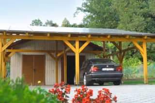 Chcesz postawić wiatę przy płocie? Ten błąd może Cię drogo kosztować