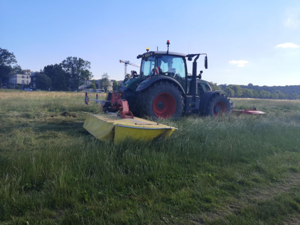 Pracował 45 minut za długo. Grozi mu więzienie