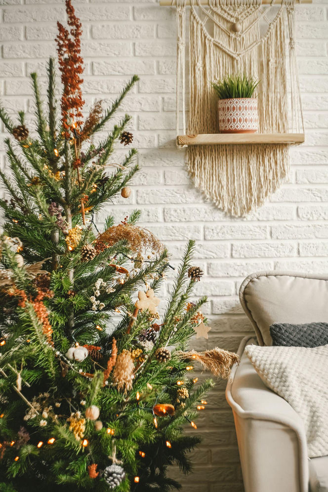 Świąteczna choinka w stylu rustykalnym