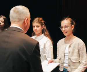 Najzdolniejsi uczniowie odebrali stypendia Prezydenta Miasta Siedlce