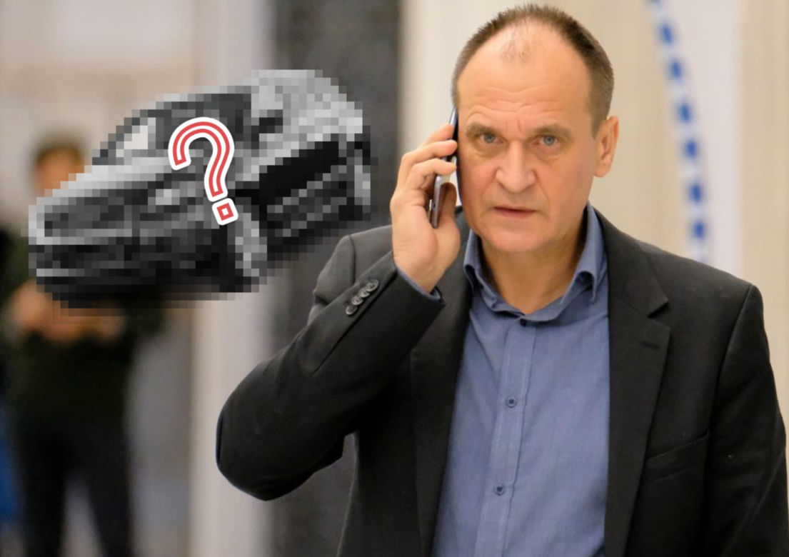 Takim autem jeździ Paweł Kukiz