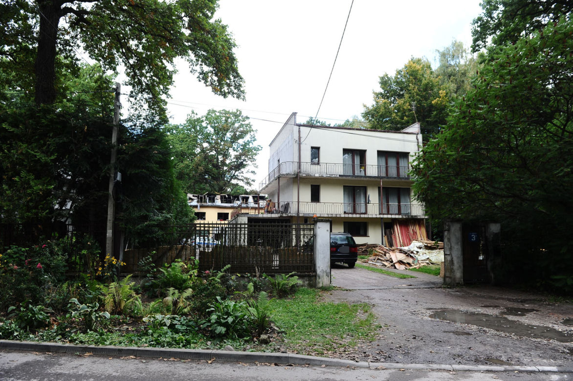 Spłoną hostel w Piasecznie. Strażacy znaleźli zwęglone ciało