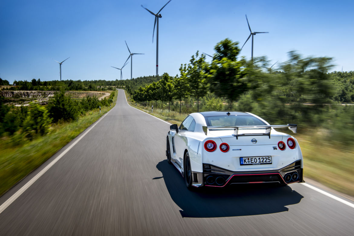 Nissan GT-R NISMO (2020)