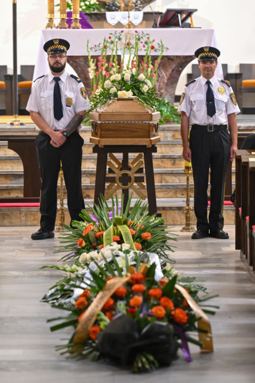 W dniu pogrzebu Joanny Kołaczkowskiej pochowano także wielką polską poetkę 