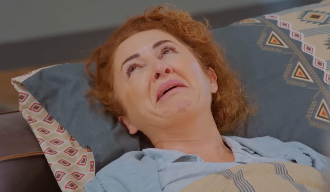 Bahar i Cavidan postanawiają zabić Hulyę.