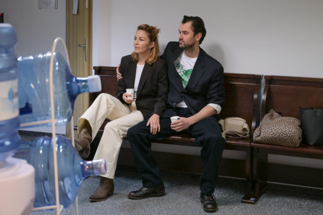 Katarzyna Wajda czekając na rozwód, całowała się w sądzie