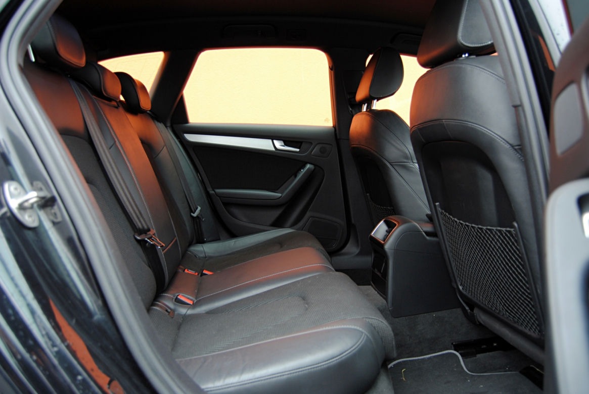 Audi A4 Avant B8 2.0 TDI CR