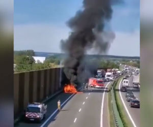 Pożar samochodu na autostradzie A4