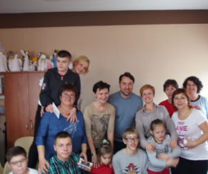 Marcin Miller w ośrodku Caritasu