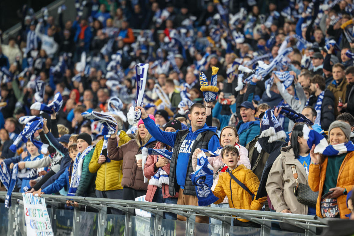 Lech Poznań - Sunderland: Zdjęcia kibiców i zawodników z meczu 3. kolejki fazy ligowej Ligi Europy 2026/27