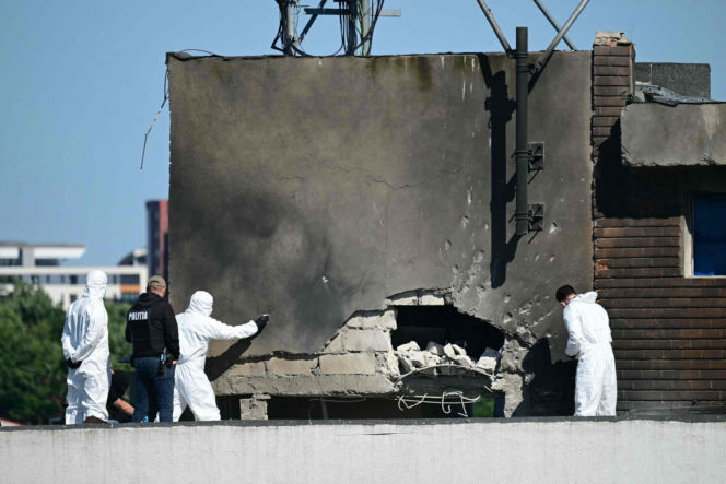 Dron wbił się w blok w Rumunii! Wielki pożar, są ranni