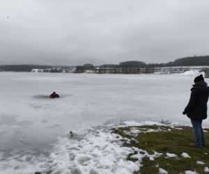 Symulacja akcji ratunkowej na zbiorniku Korzeń w Skrzyszowie