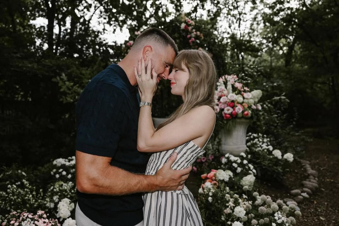 Taylor Swift pierścionek