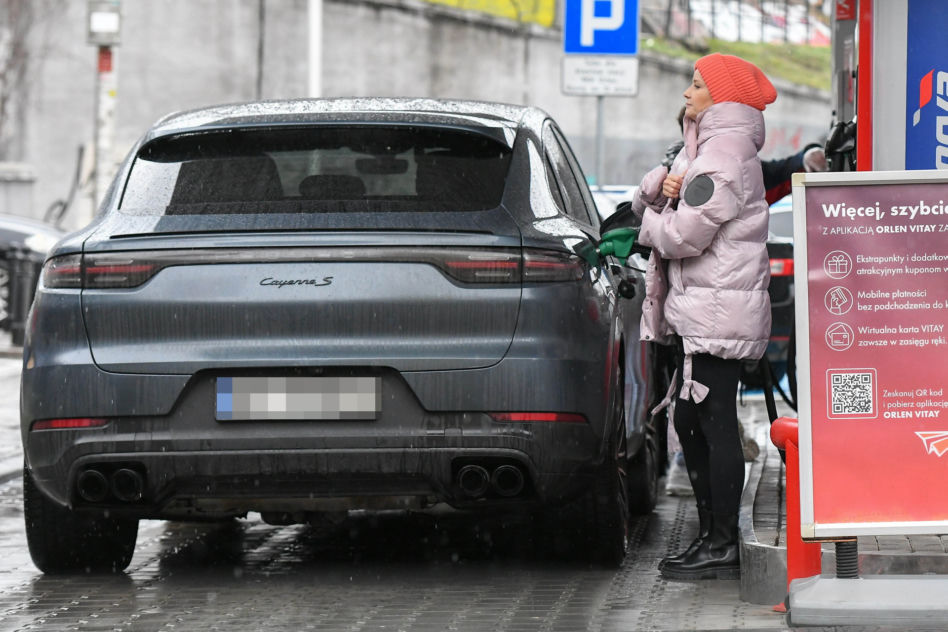 Małgorzata Kożuchowska nie oszczędza na paliwie